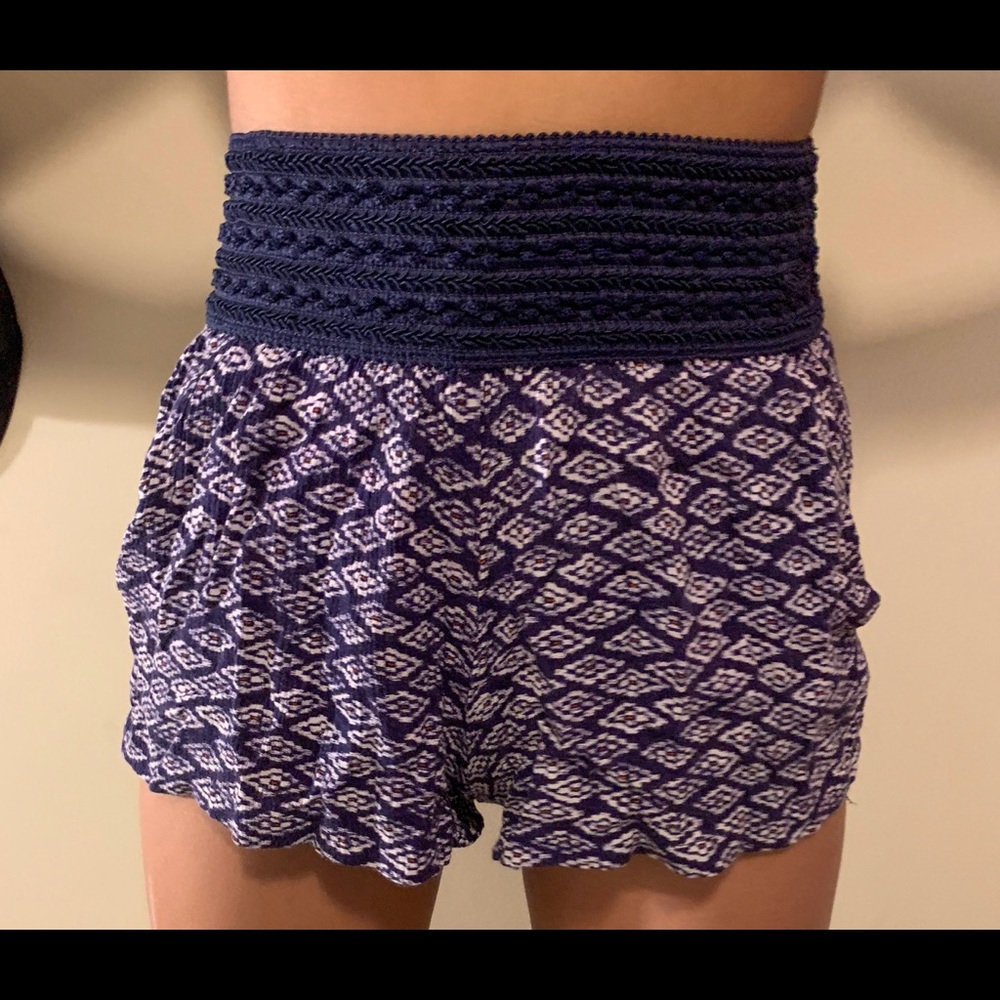 Flowy shorts